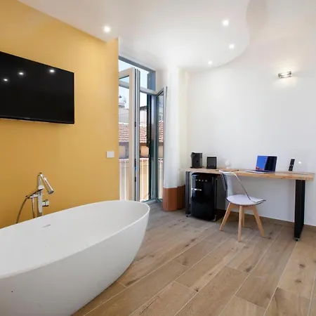 Yourhome - Lidia & Affittacamere Sorrento