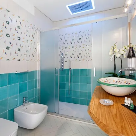 Yourhome - Lidia & Affittacamere *