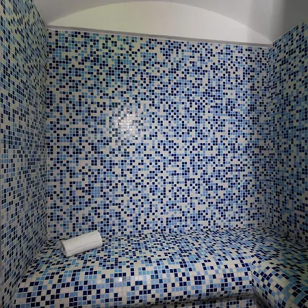 Affittacamere Yourhome - Lidia & Sorrento