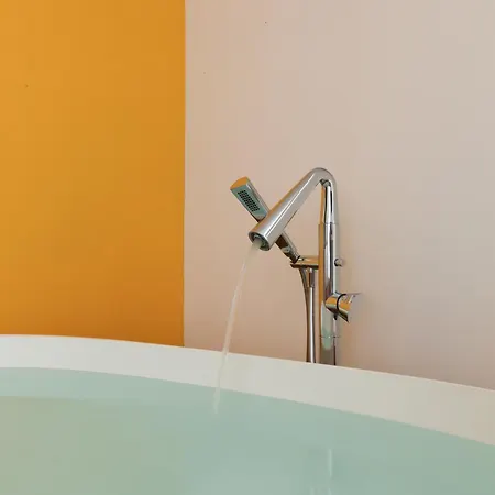 Yourhome - Lidia & Guest house *