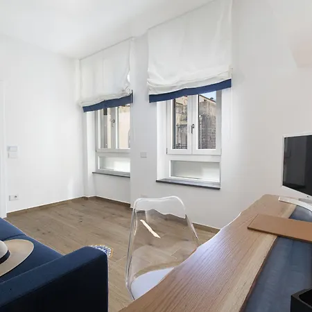 Yourhome - Lidia & בית הארחה סורנטו